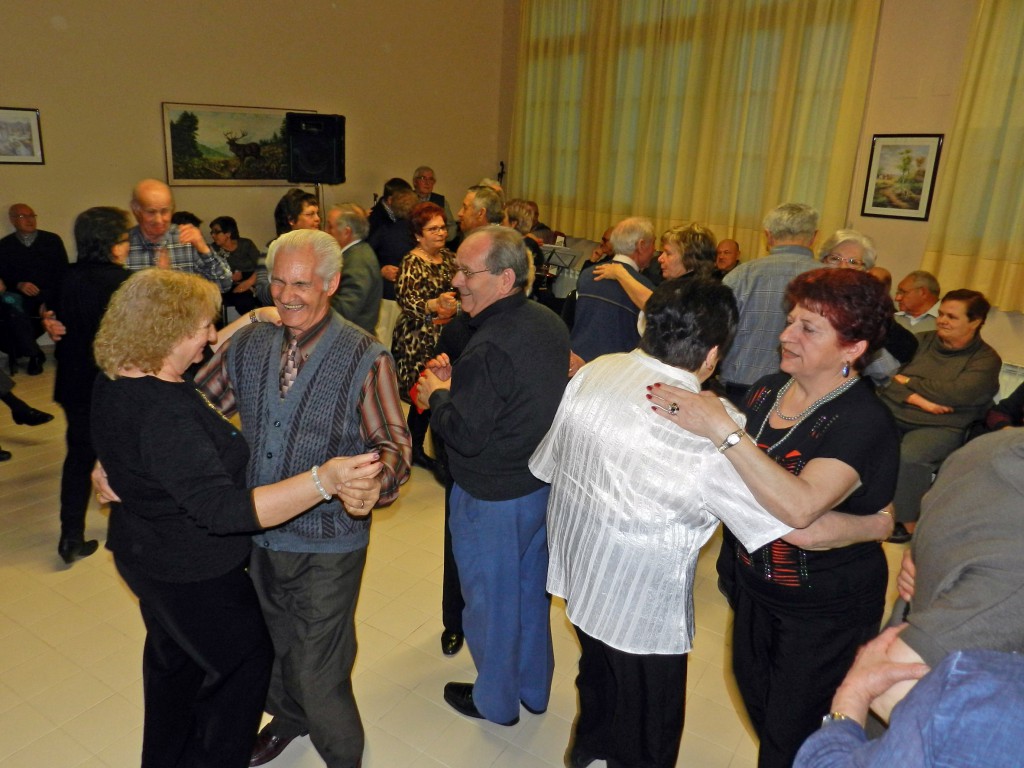 Inauguració casal de la gent gran d'Artesa de Segre (Marta Serret)