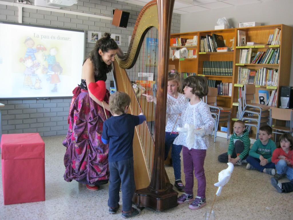 Taller d'Arpa a l'escola Els Planells d'Artesa de Segre