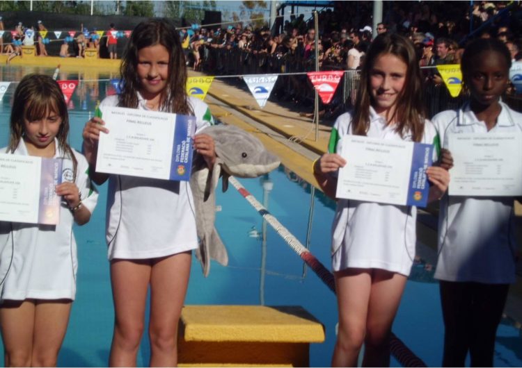 L’equip benjamí femení del CEN Balaguer campiones de Catalunya de relleus