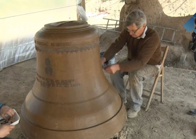 Os de Balaguer escalfa motors per la Trobada de Campaners amb els preparatius per la fosa d’una campana