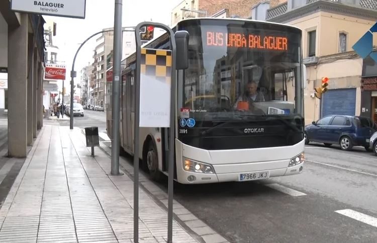 L’Ajuntament de Balaguer mesura el recorregut del bus per establir els horaris definitius