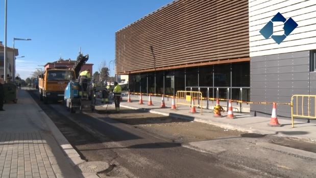 L’Ajuntament de Balaguer pavimenta el carrer Àngel Guimerà