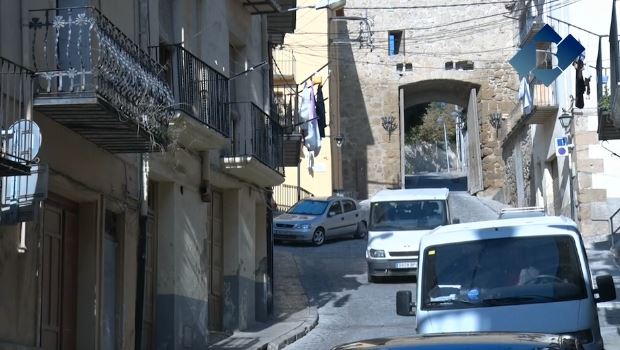 Les obres del carrer Botera es retarden per la senyalització del trànsit a la zona