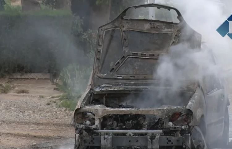 Els bombers intervenen en la crema d’un cotxe a Vallfogona de Balaguer