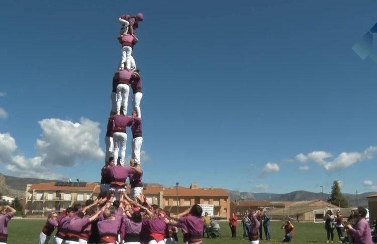 Els castellers d’Igualada posen la cirereta a la IV edició de Fira Gerb