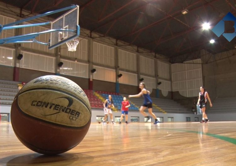 Primer ‘match-ball’ de les noies del CBBalaguer per certificar l’ascens