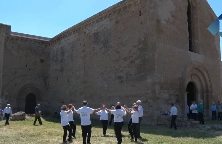 L’aplec de les Franqueses redescobreix el camí del Segre