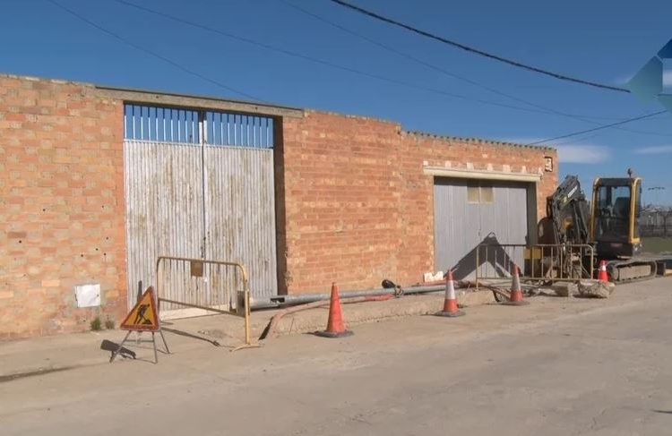 Una canonada trencada deixa sense aigua Vallfogona durant tres dies