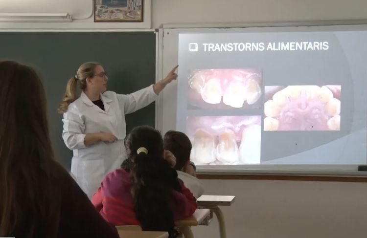 Taller de Cuidem el Somriure a l’escola Pia amb la Clínica Dental Balaguer