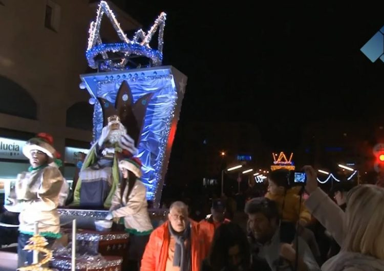 Balaguer manté l’itinerari de la cavalcada de reis i només realitza una petita modificació a la recepció de Ses Majestats a la Plaça Mercadal