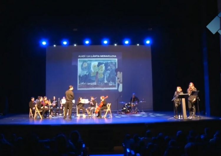 Els escolars de Balaguer participen al conte musicat “Aladí i la llàntia meravellosa”