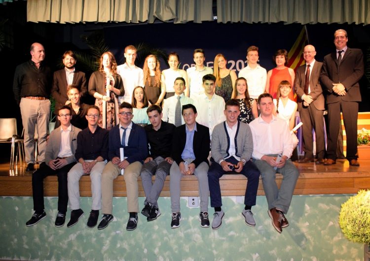 Lliurament d’orles als alumnes de l’Escola Pia de Balaguer