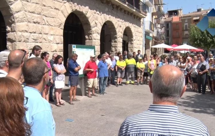 Balaguer s’uneix a les mostres de solidaritat per l’atemptat de Barcelona i declara tres dies de dol