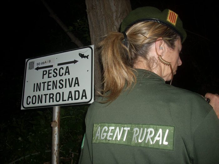 Els Agents Rurals denuncien 10 pescadors furtius a la Noguera i l’Alt Urgell
