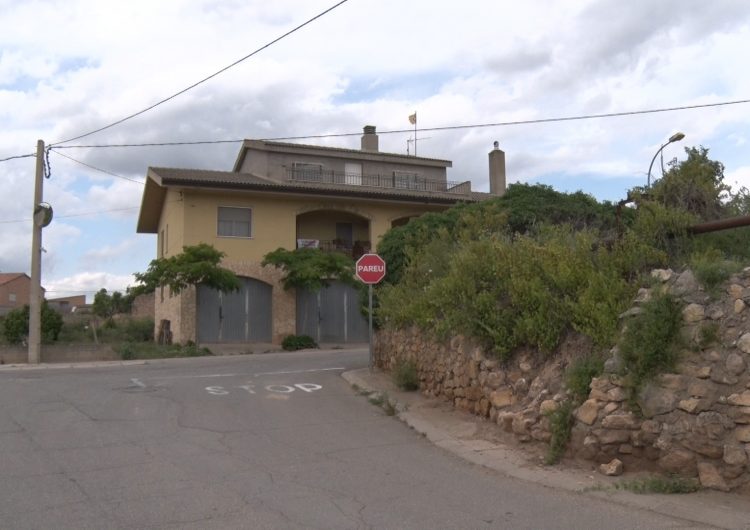 Os de Balaguer també canvia els senyals de ‘Stop’