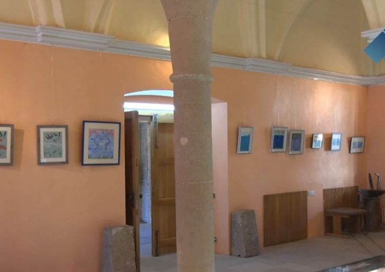 La sala capitular del Monestir de les Avellanes acull l’exposició “Mística” de Meritxell Muñoz