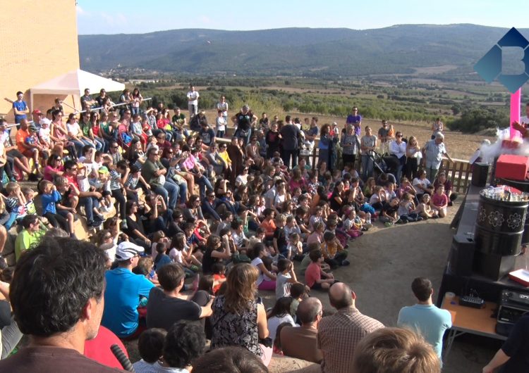 La 5a edició del Festival d’Astronomia del Montsec apropa la ciència a la societat amb el pas de més de 2.000 persones