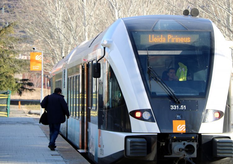 Activa el bloqueig de frens per error i deixa aturat el tren durant més d’una hora