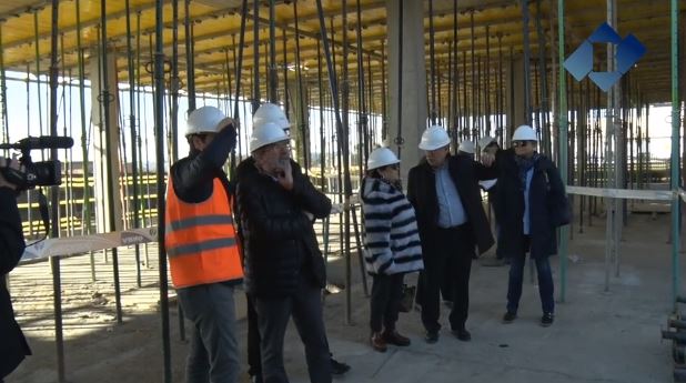 Joan Reñé visita el futur Hospital de Veterinària de Torrelameu