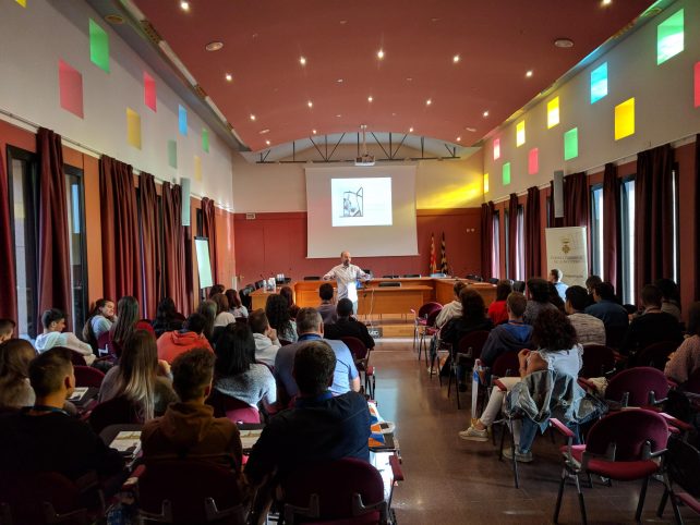 Més de 160 alumnes i una desena d’empreses de la Noguera han participat a la 6a edició del programa Arrenca