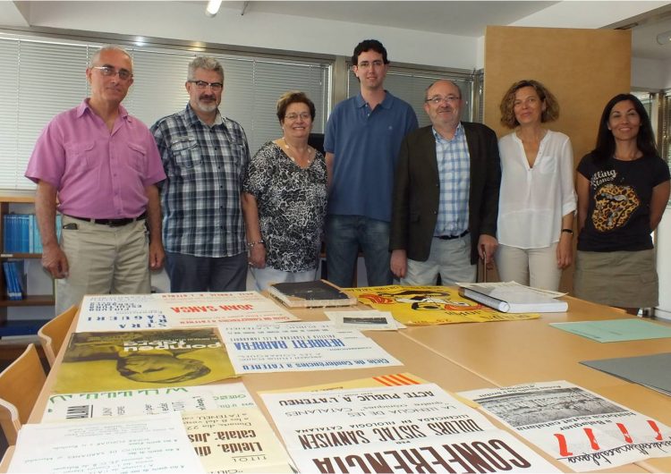 La família d’Ernest Solanes fa donació del fons de l’Ateneu de Balaguer a l’Ajuntament