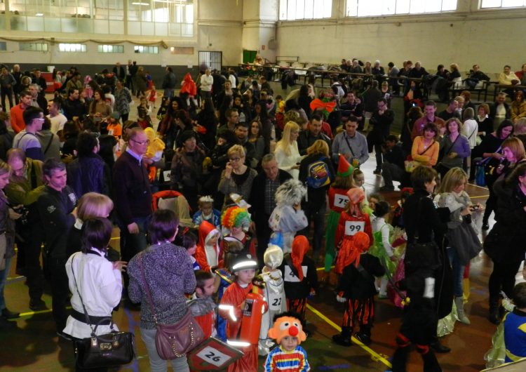 150 nens i nenes participen al Carnaval infantil d’Artesa de Segre