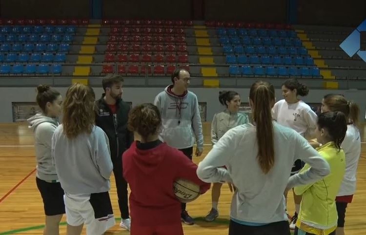 El sènior femení del CB Balaguer assalta el liderat