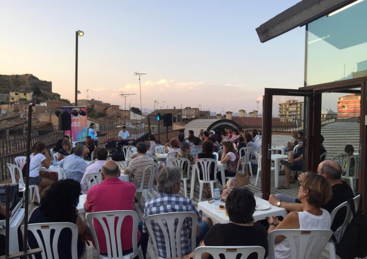 Anna Borrego i Josep Ma Porté inicien el cicle Música&Tapas a la terrassa de Lapallavacara