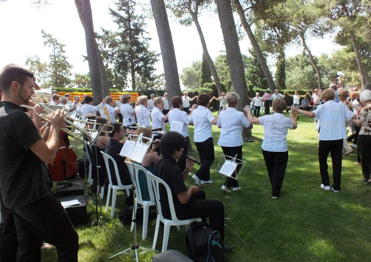 Balaguer organitza diferents activitats per commemorar el Dia Universal de la Sardana aquest diumenge