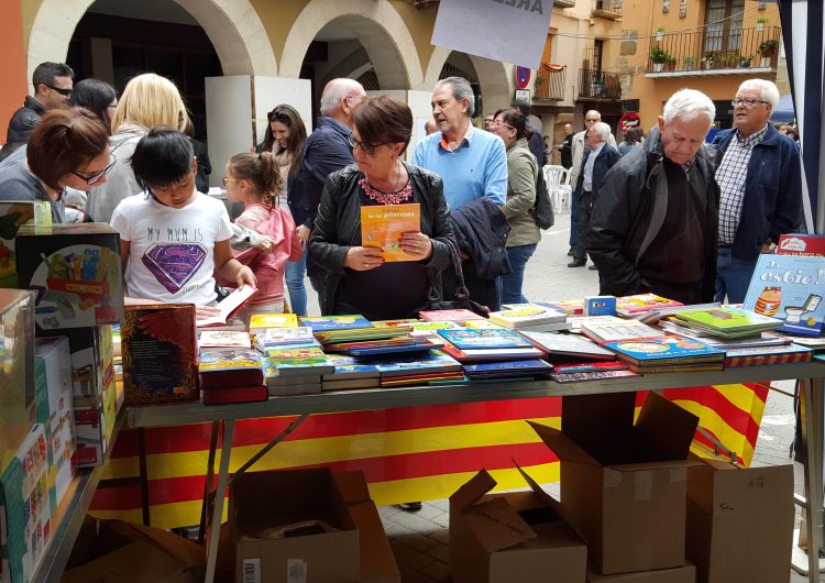 Èxit de participació a l’Encontats, el primer mercat del conte infantil de Balaguer