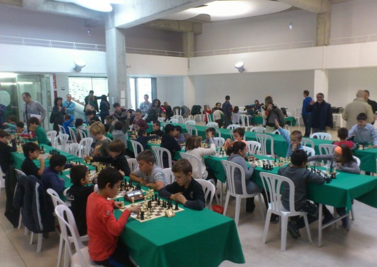 El club d’Escacs Balaguer promociona els escacs a tota la comarca