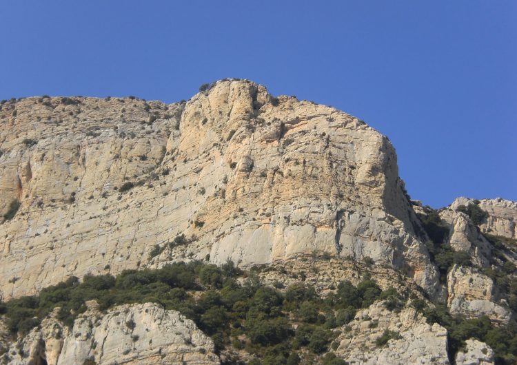 Els Bombers de la Generalitat rescaten un escalador ferit a Vilanova de Meià