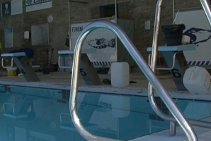 Obres de reparació a la piscina municipal