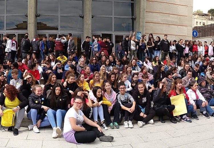 Balaguer celebra el Dia Mundial de l’Activitat Física amb una caminada