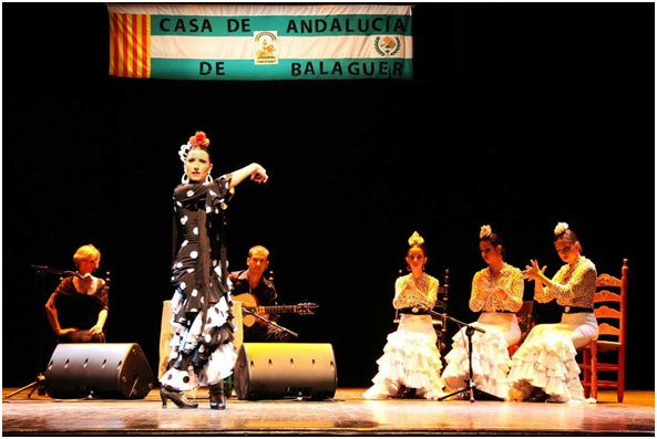 El Teatre Municipal de Balaguer va acollir el Festival Fusión Flamenco organitzat per la Casa d’Andalusia