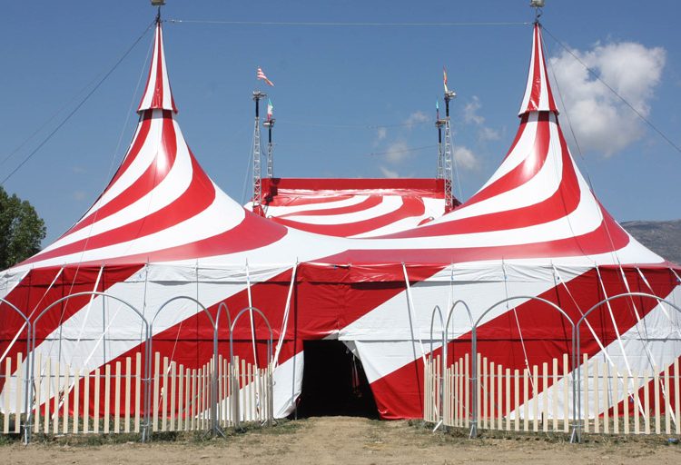 Twister Circus porta la màgia italiana a Balaguer