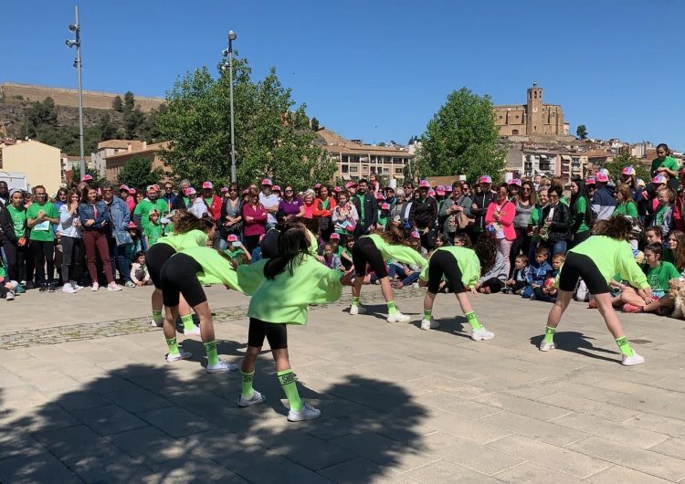 La diada “Posa’t la Gorra” de Balaguer recapta més de 90.000 euros per la lluita contra el càncer infantil