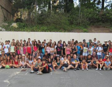 Els participants del projecte JoVa a Port Aventura