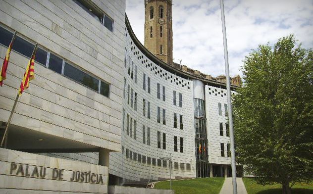 Condemnat a un any i mig de presó per intentar robar a tres joves a Balaguer amenaçant-los amb un tornavís