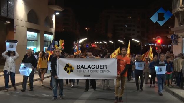 UN ANY DE L’1-O: Marxa per la República a Balaguer