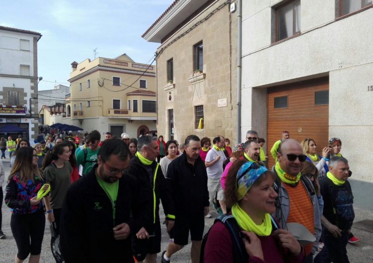 La Marxa Popular del Baix Sió aplega més de 300 participants a Montgai