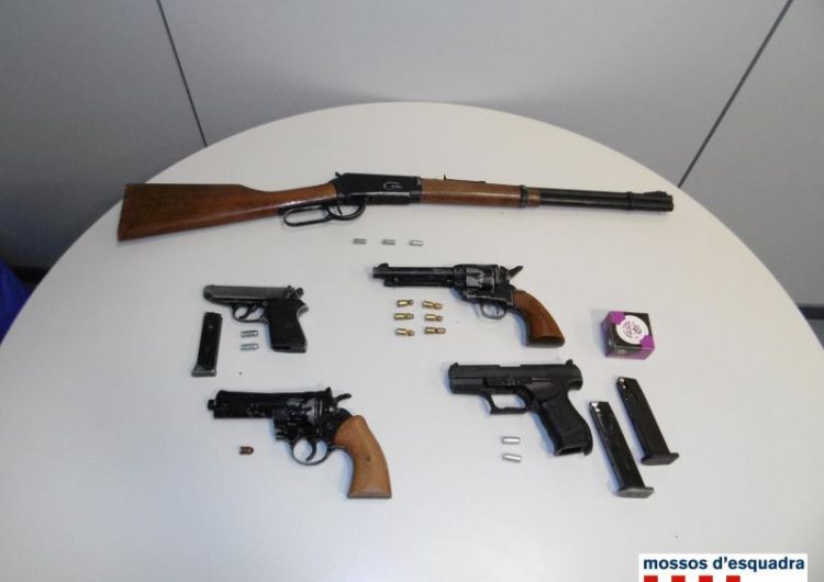 Els Mossos d’Esquadra detenen un home de Bellvís per tinença no lícita d’armes