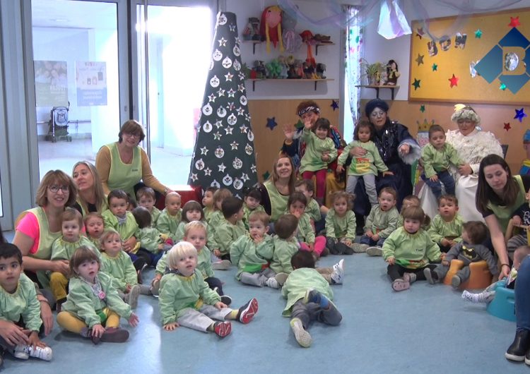 Les patgesses visiten els infants dels diferents centres educatius de la ciutat