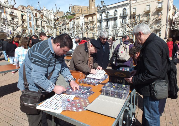 Balaguer celebra diumenge una nova edició de la Trobada de plaques i col·leccionisme