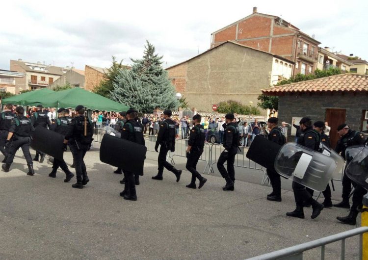 Admesa a tràmit una querella contra responsables polítics i policials per l’1-O a Lleida