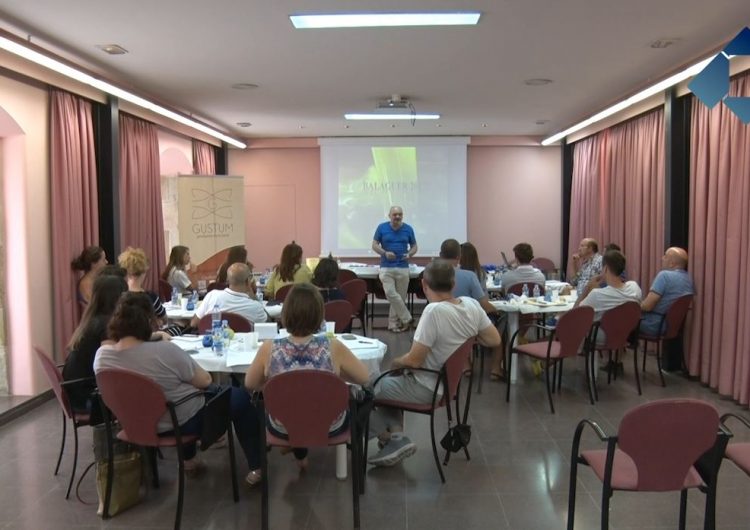 El Consell Comarcal organitza unes jornades de tast i divulgació de l’oli