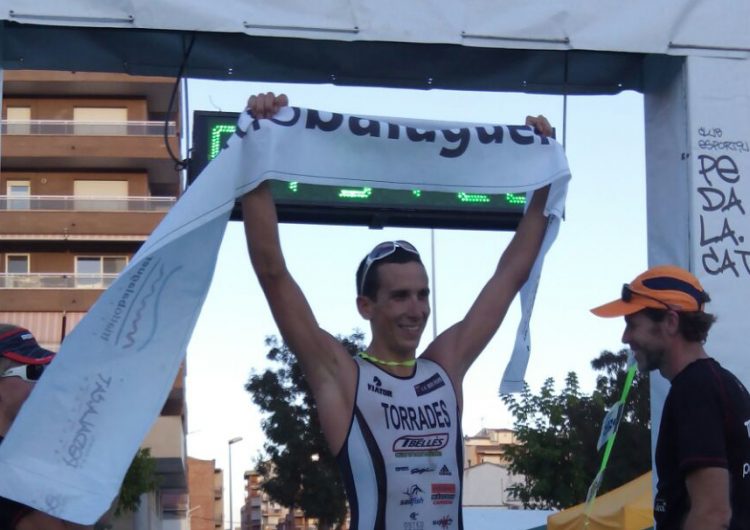 Xavier Torrades i Mercè Tusell, guanyadors de la Triatló Internacional de Balaguer