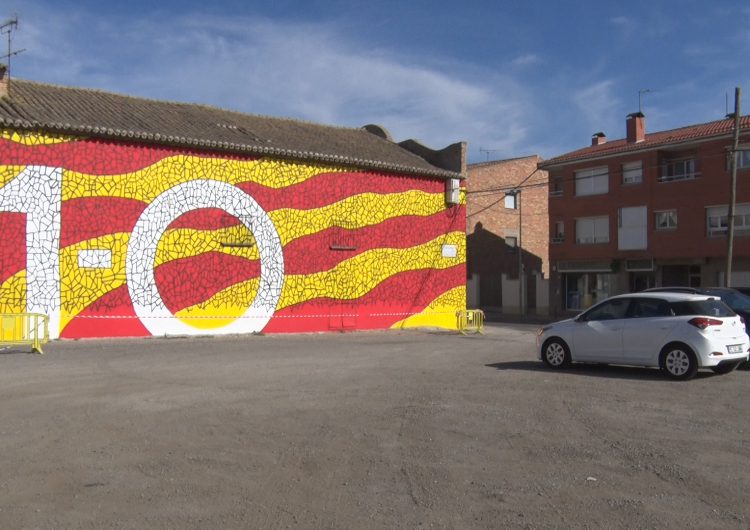 Bellcaire d’Urgell estrena un mural commemoratiu de l’1 d’Octubre