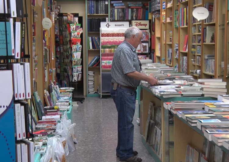 Baixa la venda de llibres de text