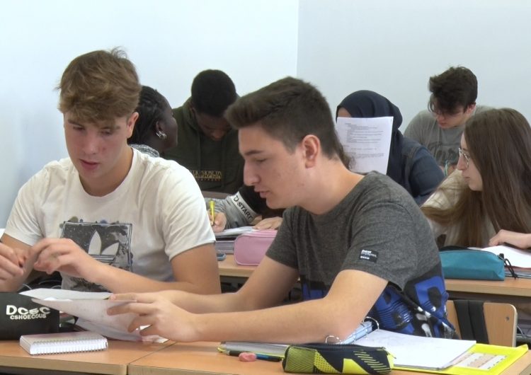 Confusió als instituts de Balaguer el primer dia de vaga estudiantil